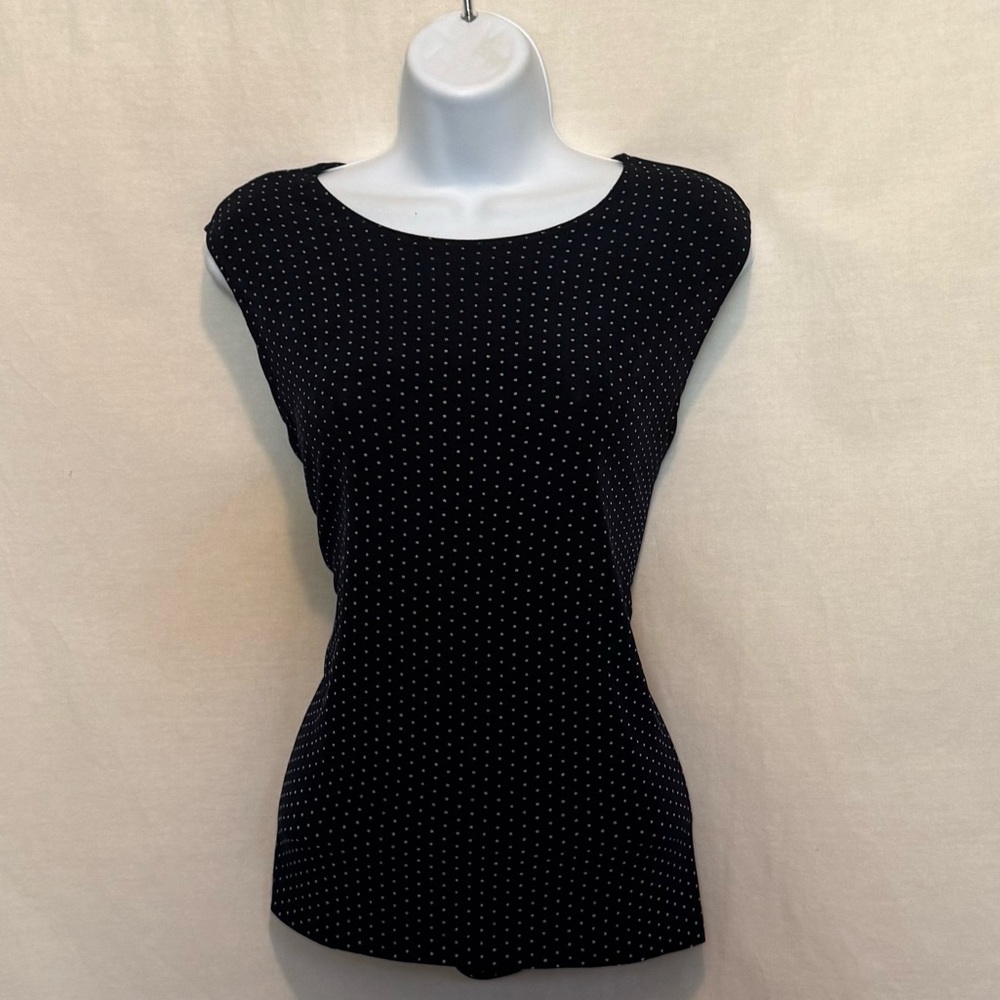 H-184 Laura Ashley Black & White Dot Sleeveless Pullover Blouse Size M